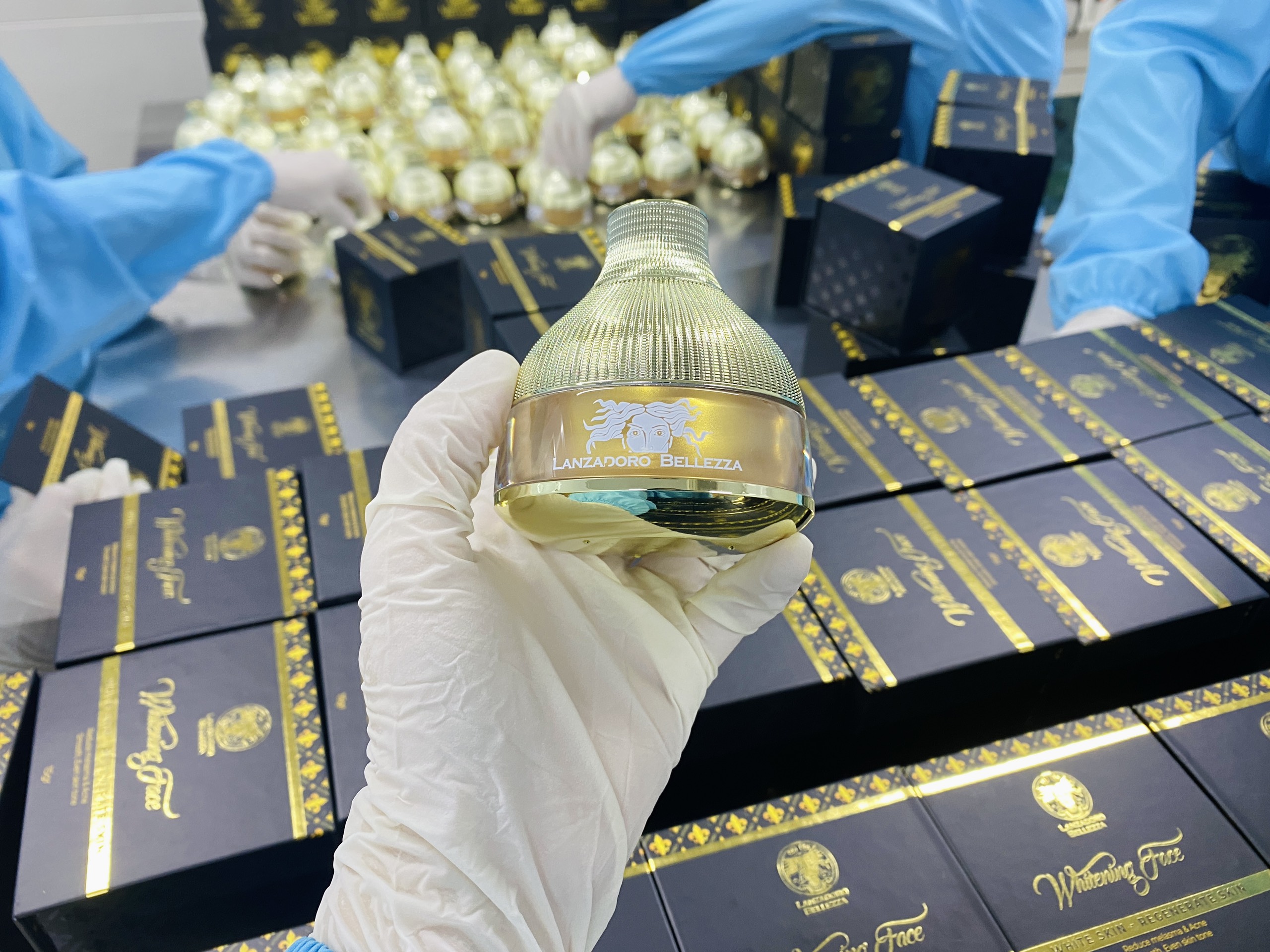 Whitening Face - kem ngày Bellezza 